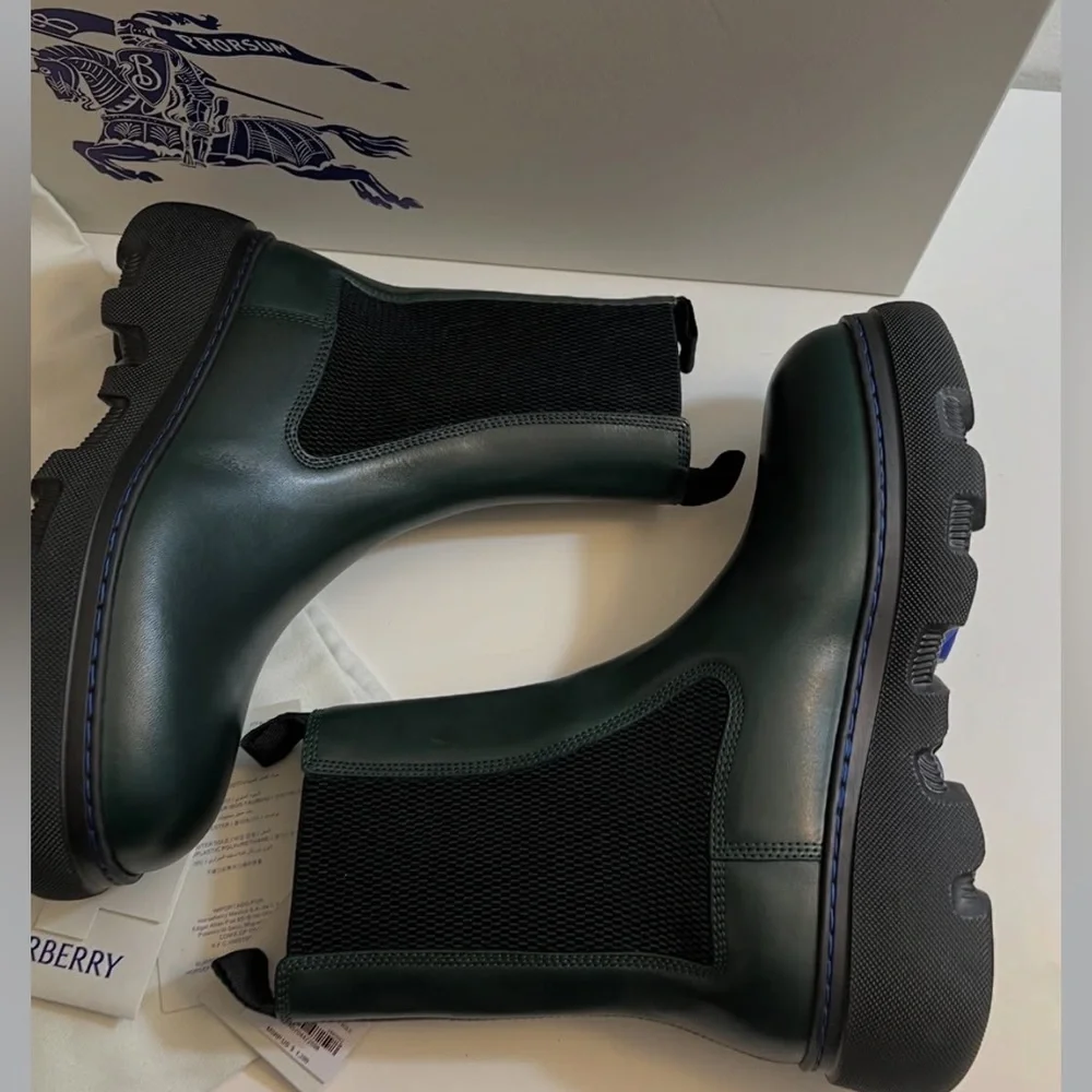 New-BURBERRY LEATHER CREEPER CHELSEA BOOTS IN DARK GREEN - Picture 6 of 16